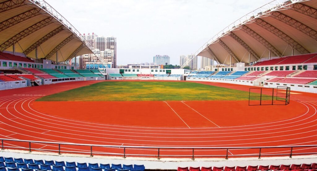 Hunan Huaihua Sports Center running track by Topthink